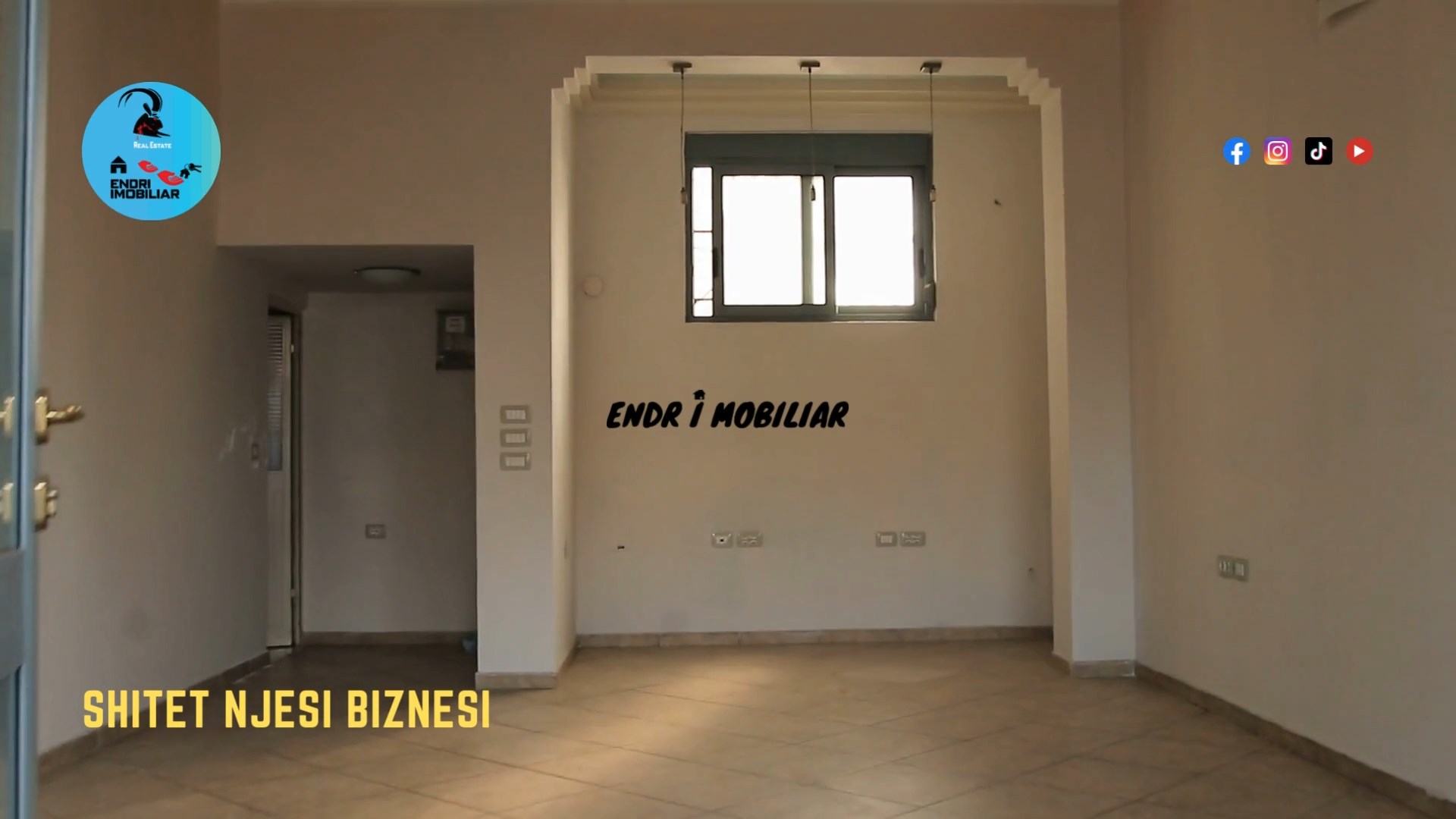 Shitet Dyqan prane kryqezimit te zaranikes