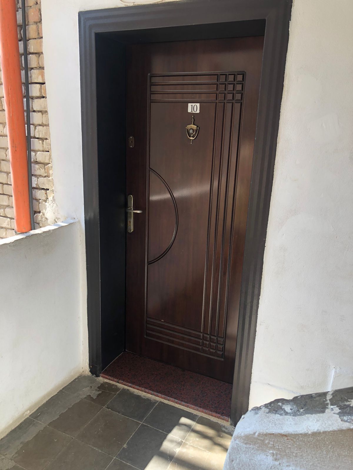 Shitet Apartament 1+1 kati i 3 te poshte Ciklit te ulet