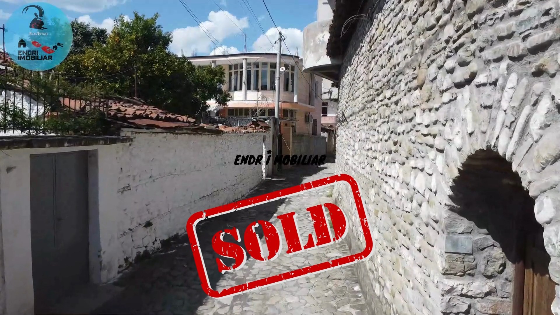 SHITET SHTEPI PRIVATE NE KALA 70 MILION