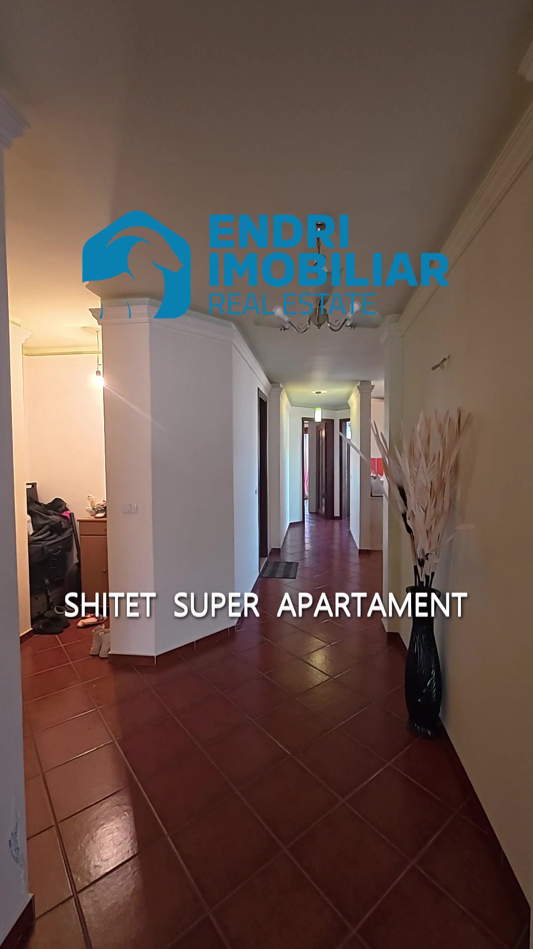 Shitet Super Apartament
