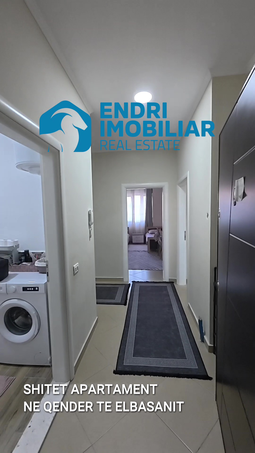 Shitet Apartament ne qender