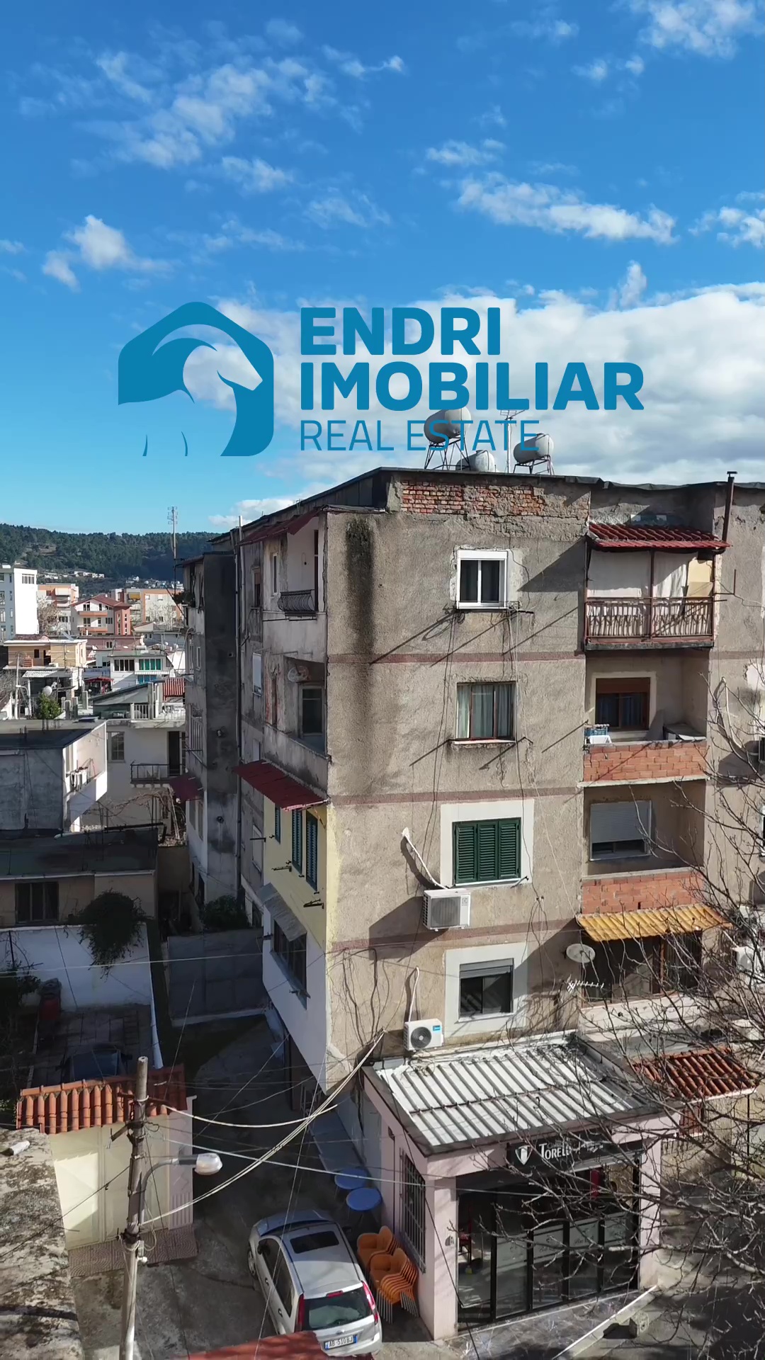 Shitet Apartament 1+1